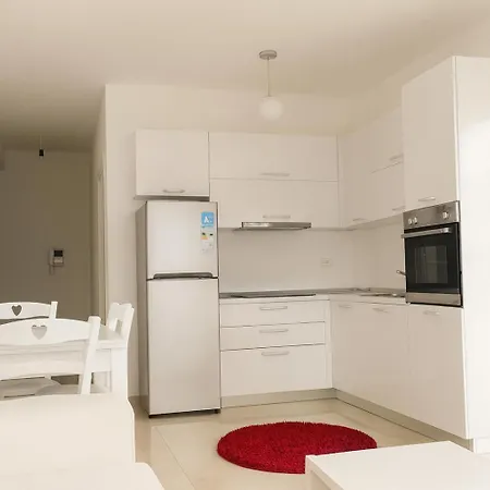 Apartament White Saranda