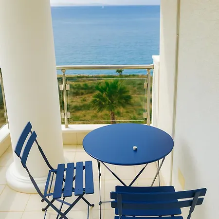 White Apartment Sarande